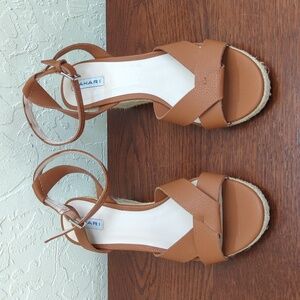 💎 Tahari Joslyn Tan Leather Wedge Espadrille Sandals Size 8 - Flawed Gem